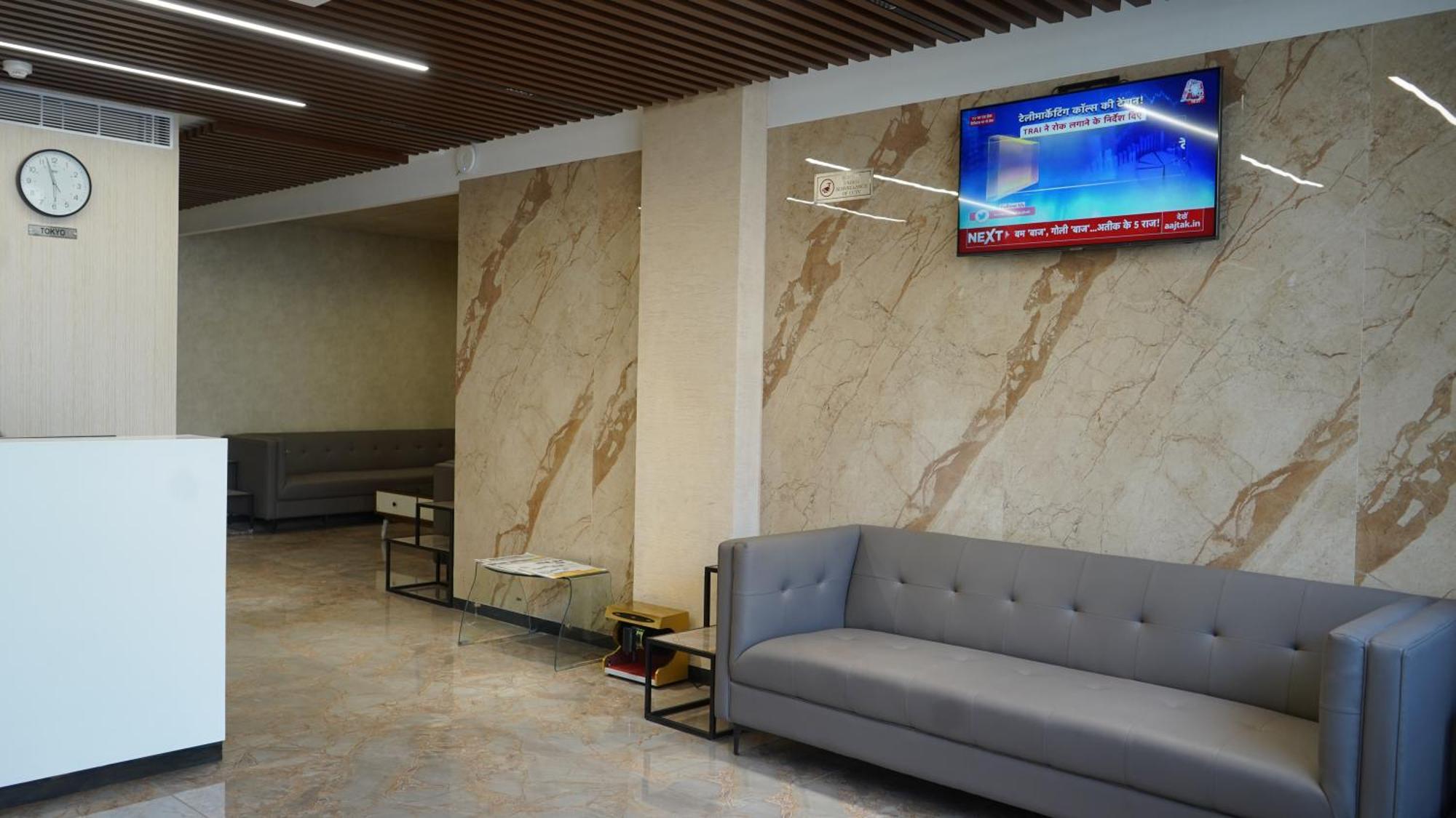 Hotel Purple Beds By Vits Dwarkesh, Surat Salabatpura Exterior foto